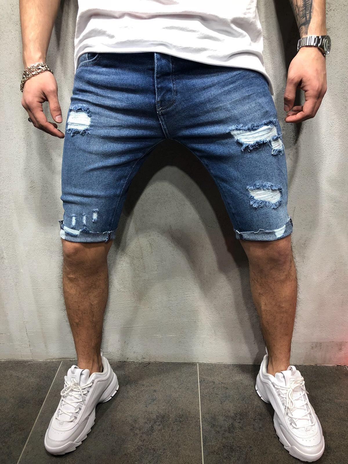 Denim shorts with slim holes and slim men's shorts - Premium korte broeken/shirts from My Store - Just €46.08! Shop now at KIYOO Royal Brand