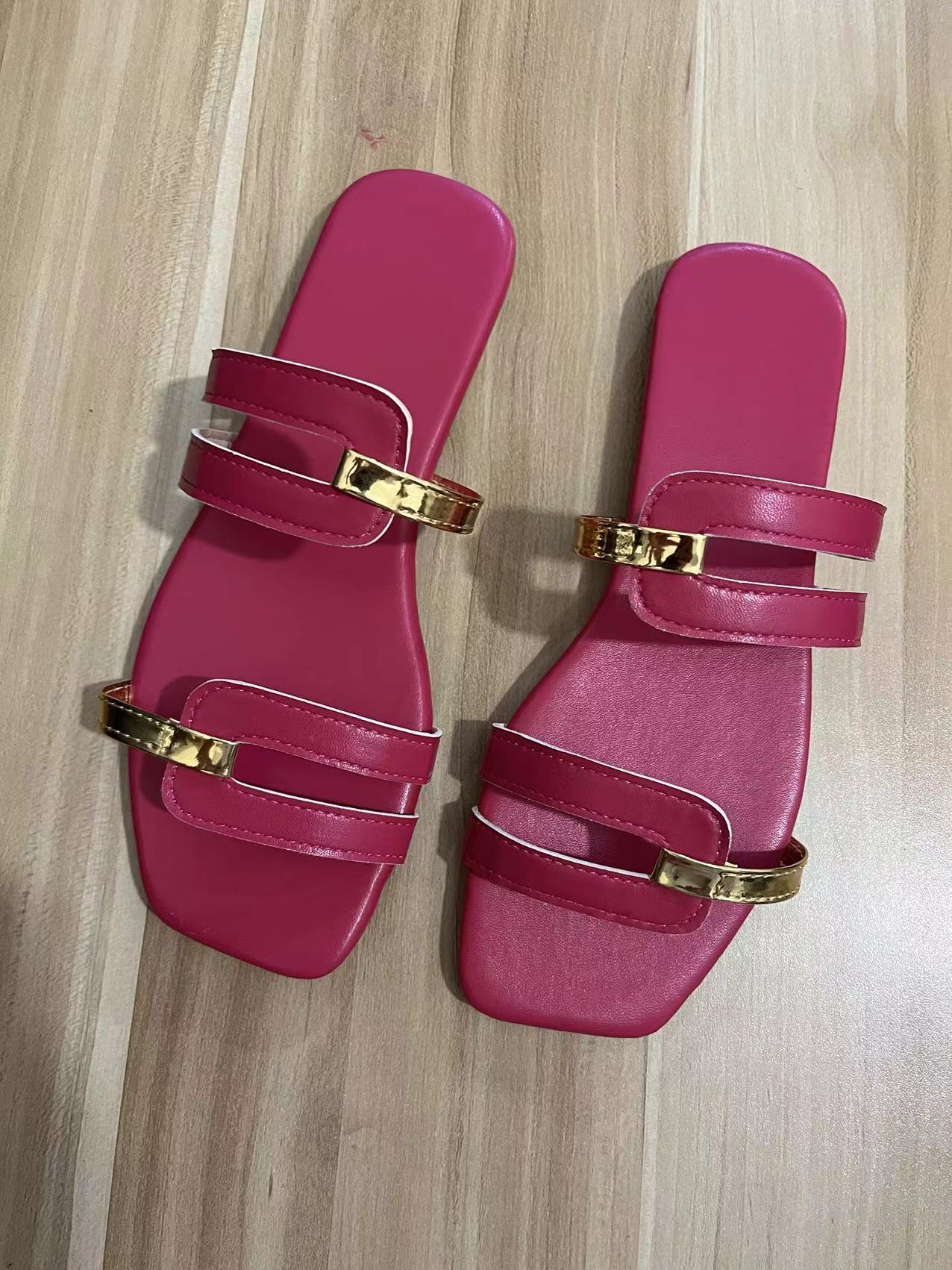 Women's Color Matching Fashionable Flat Bottomed Sandals And Slippers