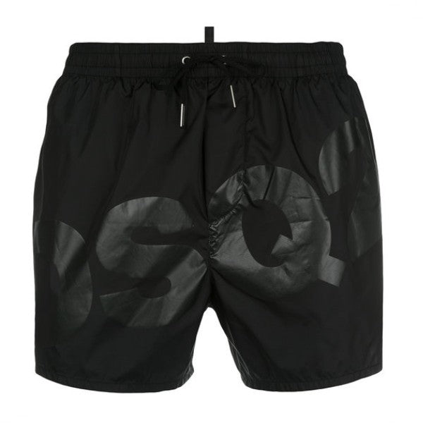 Sweat-absorbent and quick-drying three-point shorts