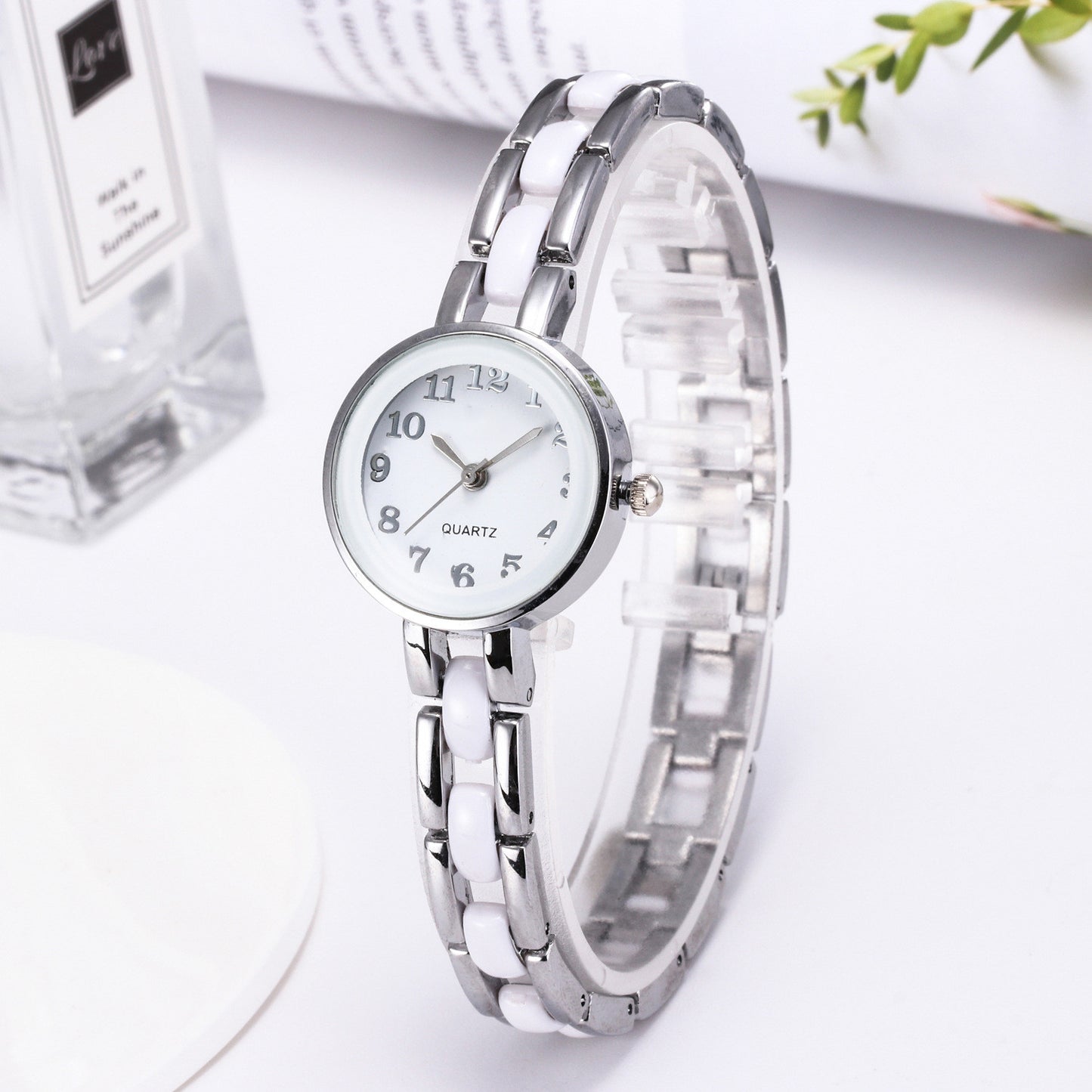 Women's Fashion Simple Diamond-set Bracelet Watch - Premium Dames Horloges from My Store - Just €14.46! Shop now at KIYOO Royal Brand