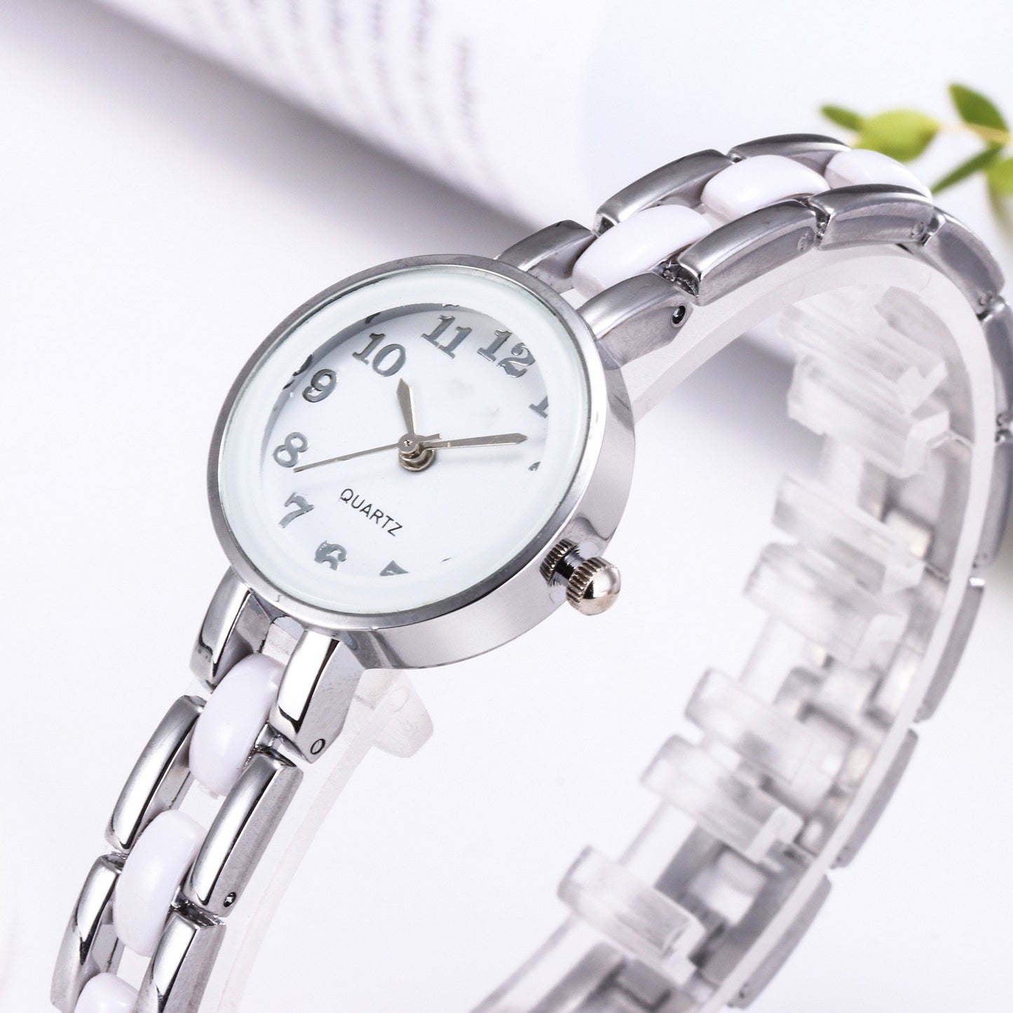 Women's Fashion Simple Diamond-set Bracelet Watch - Premium Dames Horloges from My Store - Just €14.46! Shop now at KIYOO Royal Brand