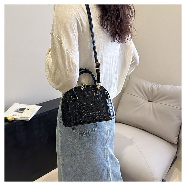 Summer New Simple Casual Retro Western Style Shoulder Messenger Bag - Premium Damestas from My Store - Just €20.58! Shop now at KIYOO Royal Brand