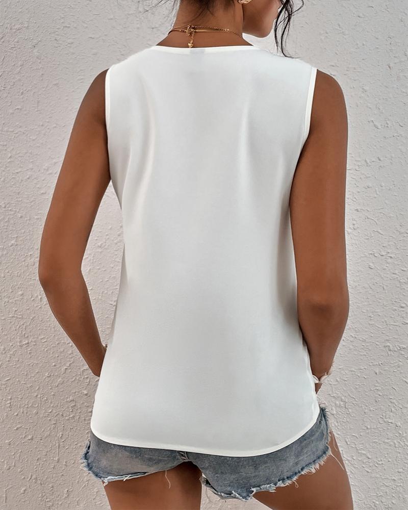 Sleeveless women's vest with V-neck