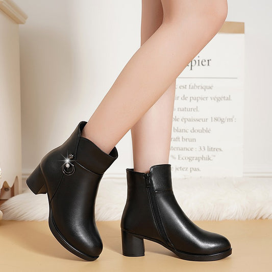 Middle-aged Women's Velvet Short Boots